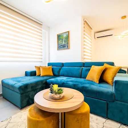 Апартаменты Todorovic Lux